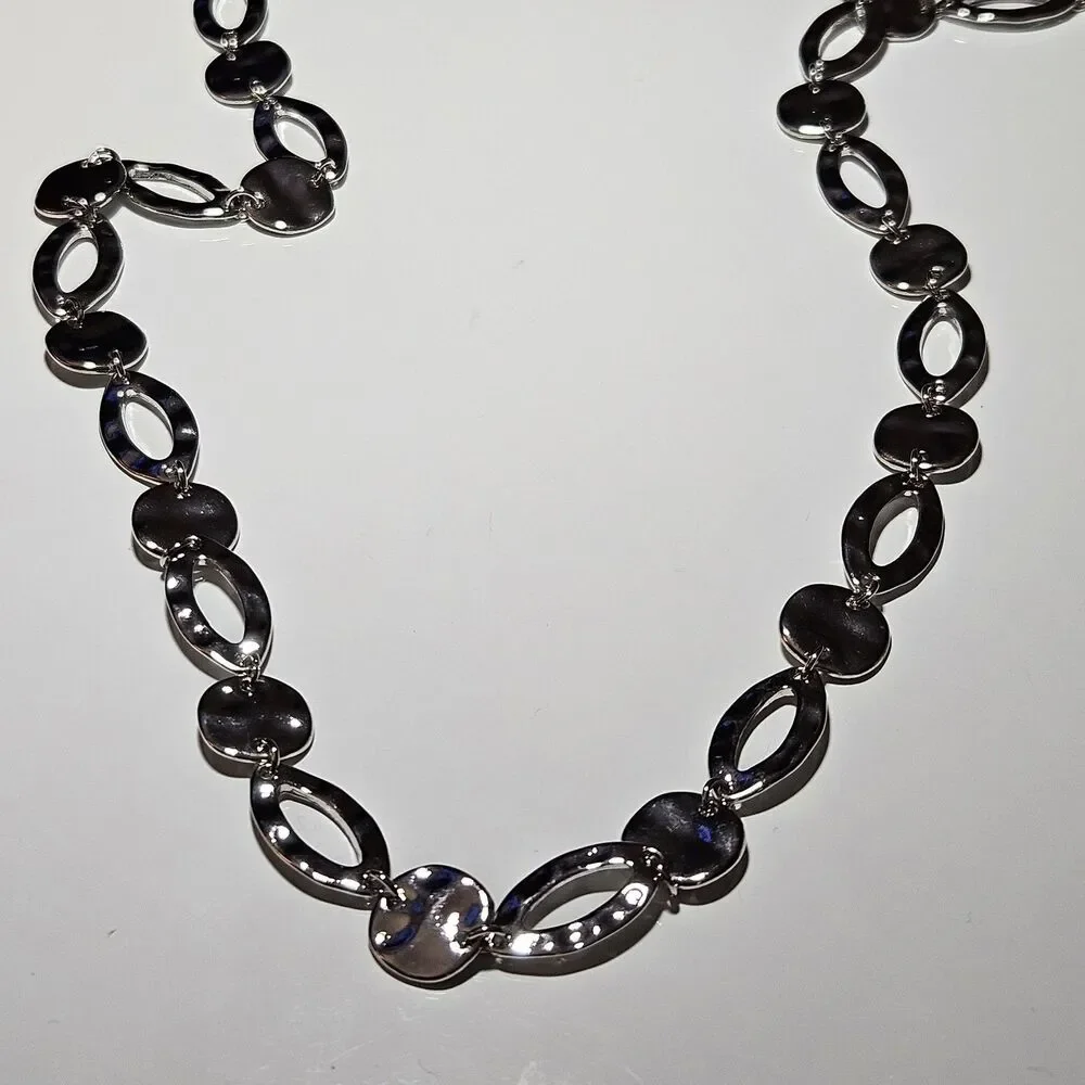 Time And Tru Silver Tone Chunky Chain Necklace 36